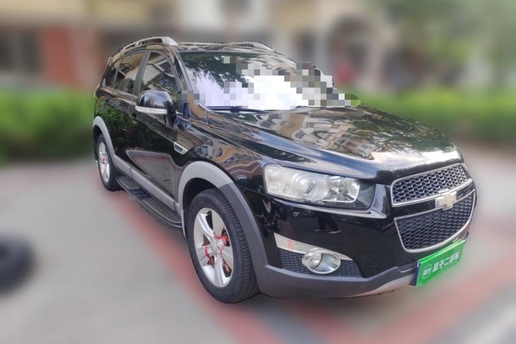 Used Chevrolet Captiva 2012 2.4L 4x4 Flagship Edition 7 Seats
