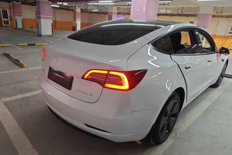 Used Tesla Model 3 2022 Rear-Wheel-Drive Version