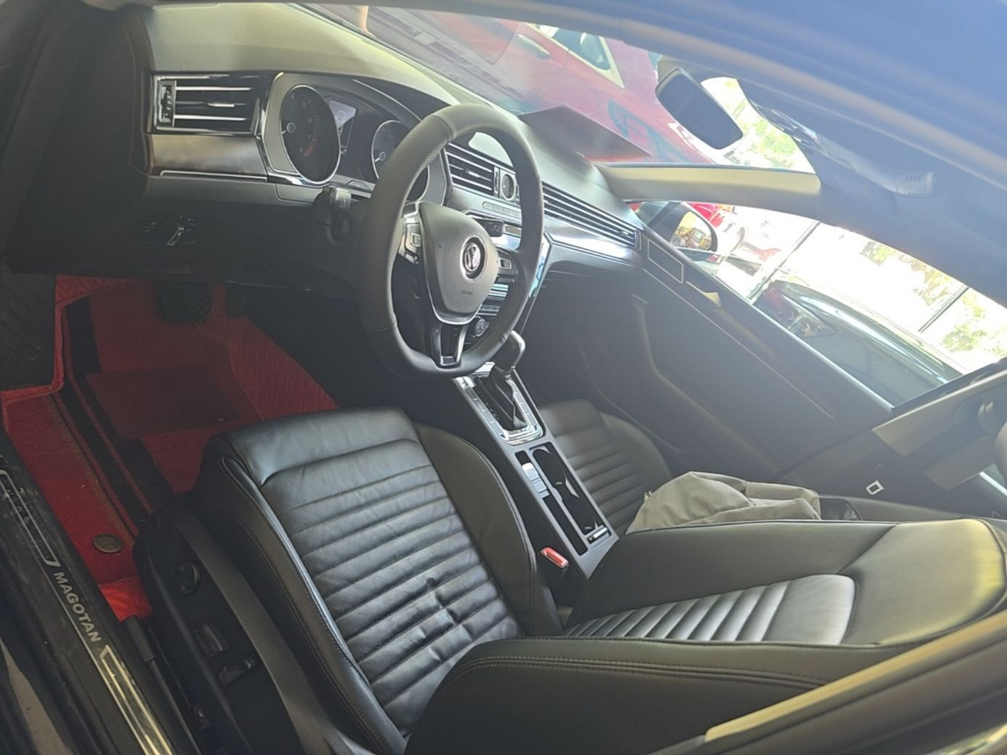Interior delantero