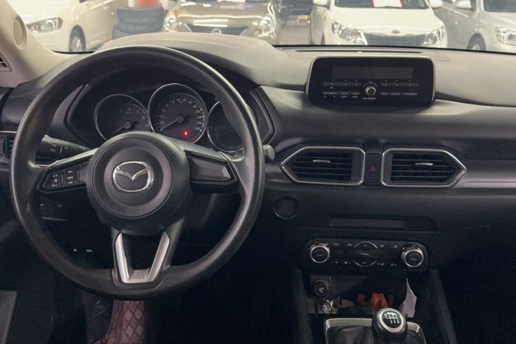Used Mazda CX-5 2017 2.0L Manual Two-Wheel Drive Comfort Version China V Standard
