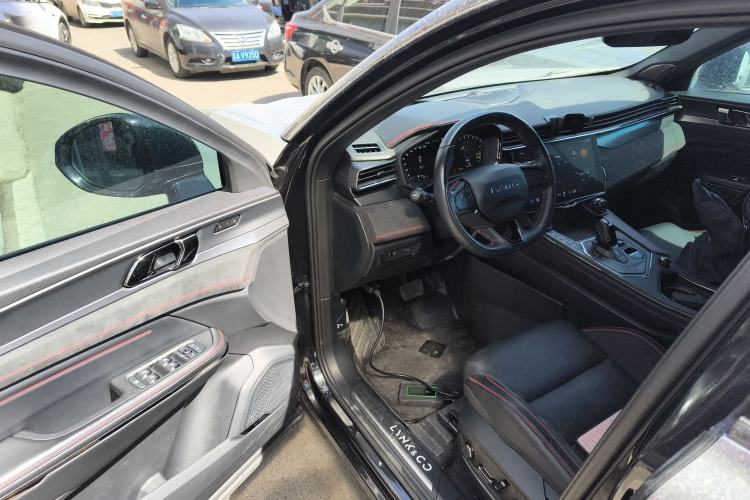 Used Lynk & Co 05 2020 2.0TD Four-Wheel Drive HypeHalo