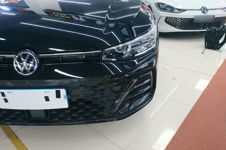 Used Volkswagen Passat 2025 Pro 380TSI Starry Dragon Luxury Edition
