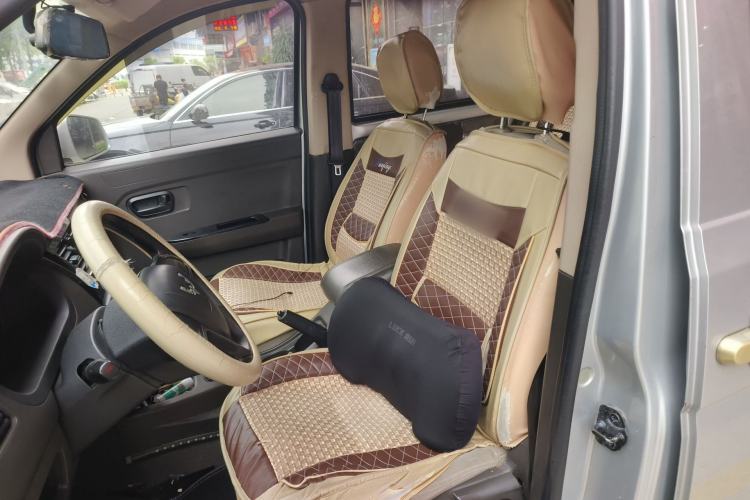 Used Wuling Rongguang V 2015 1.5L Standard Version Left Front Seat