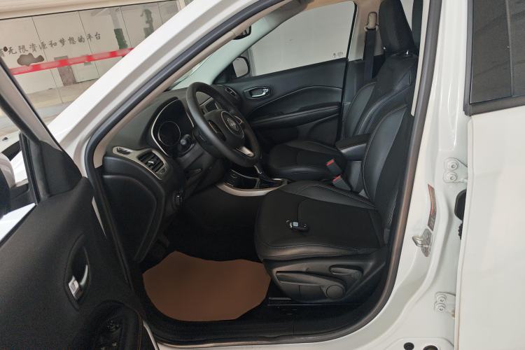 Used Jeep Compass 2017 200T Automatic Family Edition