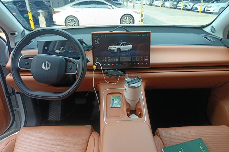 Used Leapmotor C10 2026 605 Enjoyment Edition Center Console