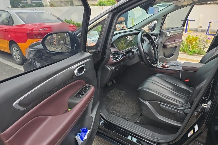 Used GAC Trumpchi M6 2021 PRO 270T DCT Luxury Edition Driver Seat