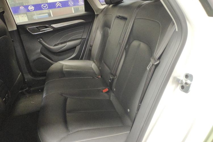 Used Roewe i6 2020 PLUS 1.6L CVT 4G Connected Glory Flagship Edition
