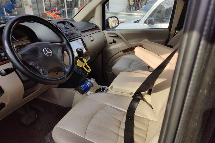 Used Mercedes-Benz Viano 2010 2.5L Prestige Edition Left Front Seat