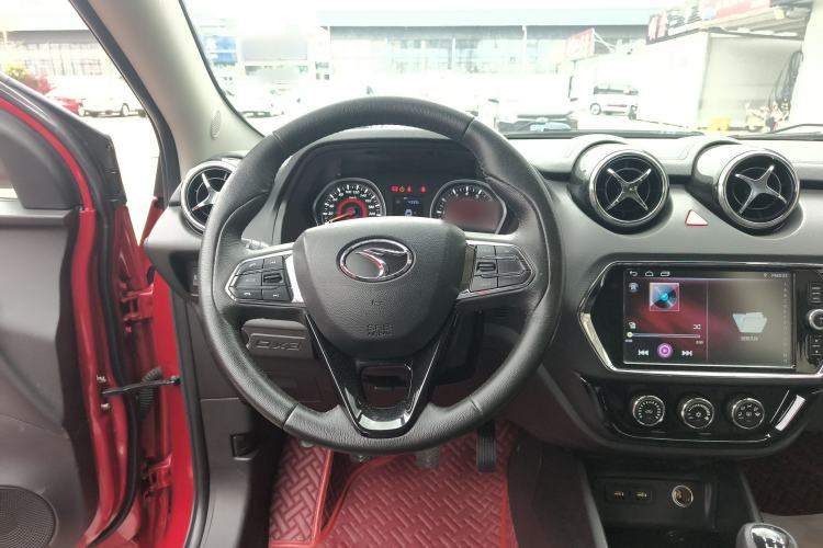 Used Soueast DX3 2018 1.5L Manual Luxury Model
