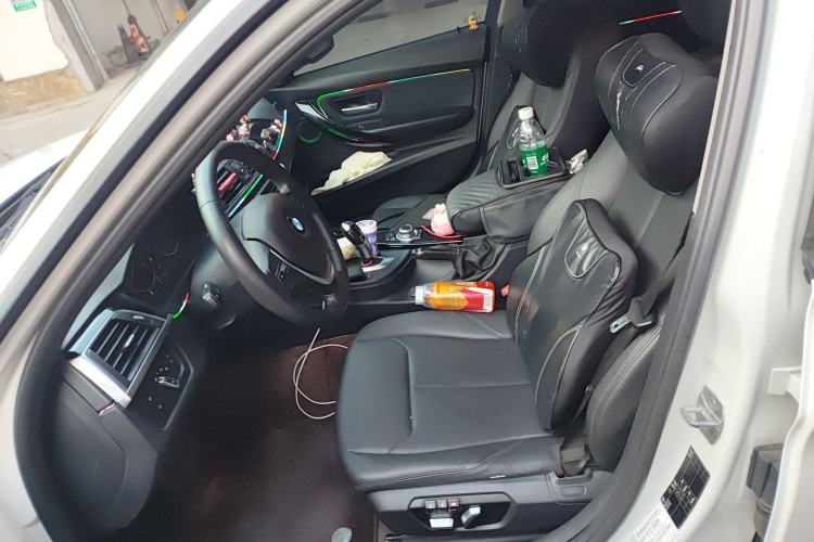 Used BMW 3 Series 2016 320i Fashion Model
