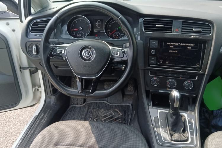 Used Volkswagen Golf 2019 280TSI DSG Comfort Version China VI Standard Steering Wheel