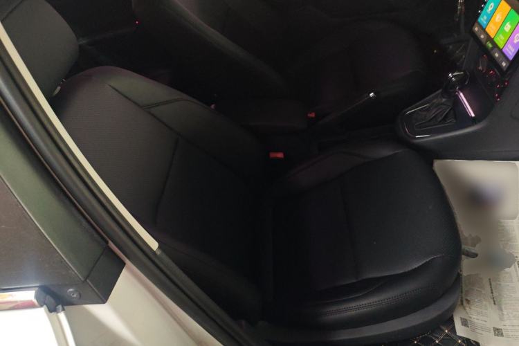 Used Volkswagen Bora 2017 1.6L Automatic Fashion Model