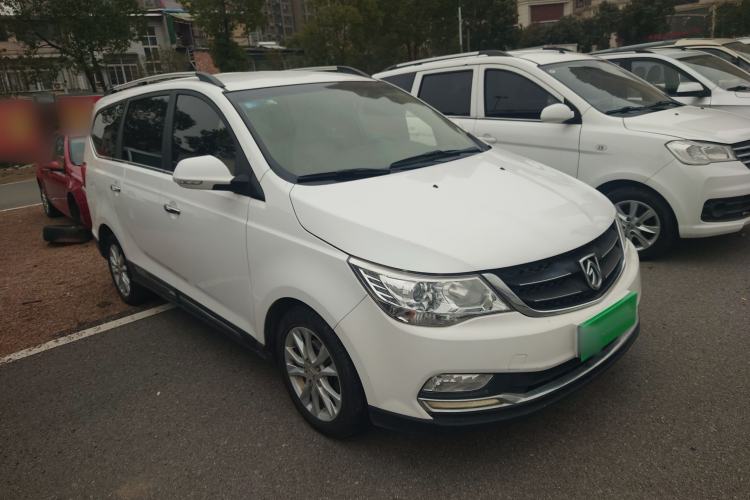 Used Baojun 730 2016 1.5L Manual Comfort Version 7 Seats China V Emission Standard
