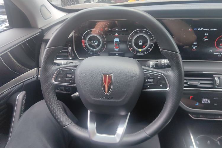Used Hongqi HS5 2022 Facelifted Version 2.0T Smart Connect Flagship All-Wheel-Drive Edition Steering Wheel