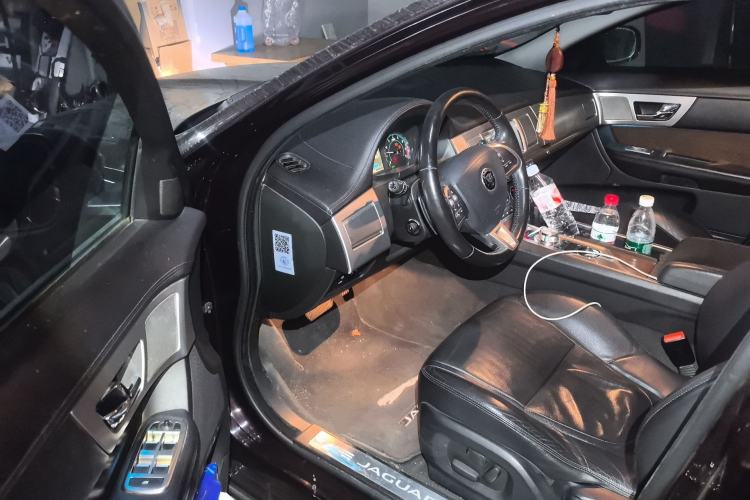 Used Jaguar XF 2015 XF 2.0T Prestige Edition
