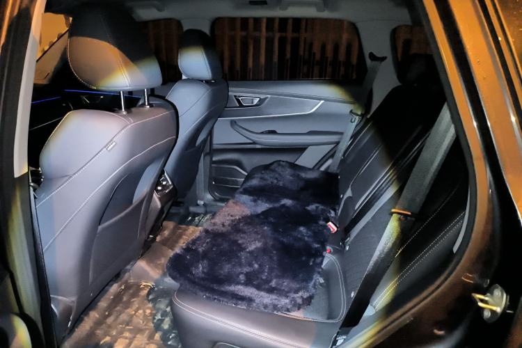 Used Chery Tiggo 8 2025 Excellence Edition 230 TCI Automatic Luxury Version 5 Seats Left Rear Seat