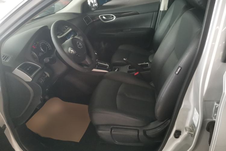 Used Nissan Sylphy 2019 1.6XV CVT Smart Connect Luxury Edition China VI Standard Left Front Seat