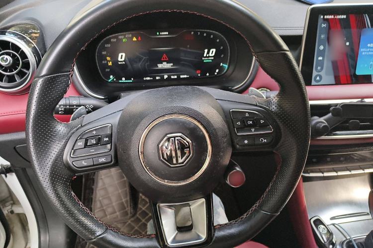 Used MG HS 2018 30T Automatic Two-Wheel Drive Trophy Edition—High-Octane V-Model