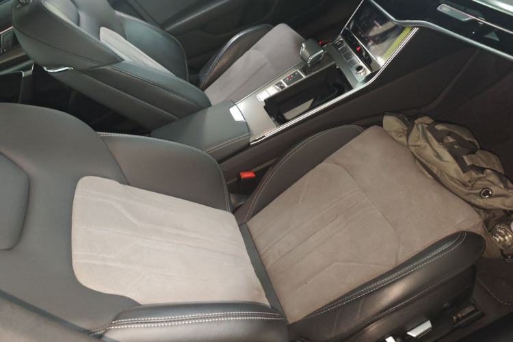 Used Audi A6L 2023 Revised 40 TFSI Luxury Dynamic Edition
