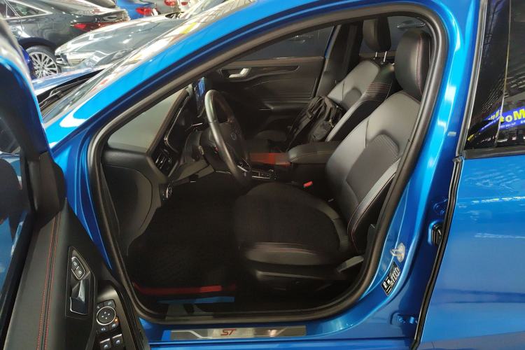 Used Ford Focus 2021 Sedan EcoBoost 180 Automatic ST Line