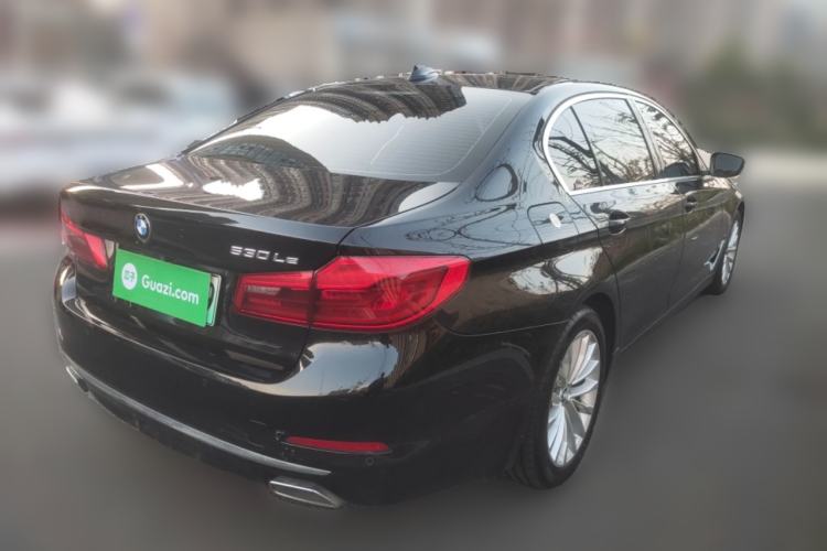 Used BMW 5 Series New Energy 2020 Mileage Upgrade Version 530Le Luxury Package Rear Right 45 Deg