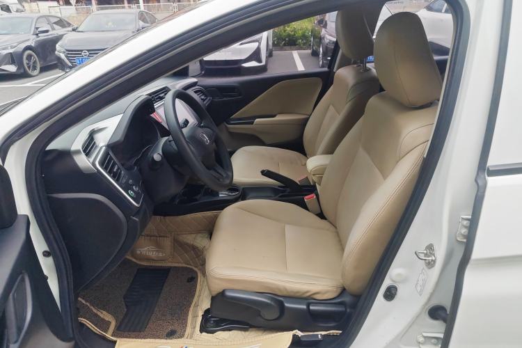 Used Honda City 2015 1.5L CVT Comfort Version Left Front Seat