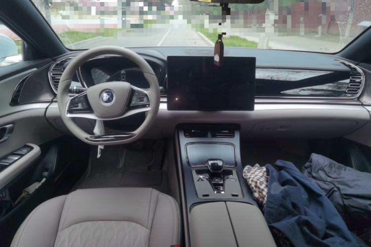 Used BYD Han 2025 DM-i 125KM Elite Model
