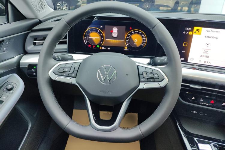 Used Volkswagen Lamando 2024 Lavida L 280TSI DSG Spicy Edition
