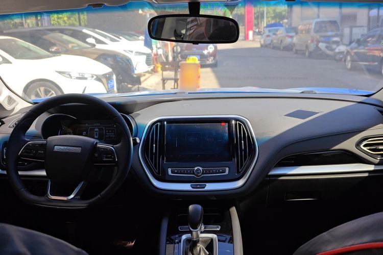 Used JETOUR X70 2018 1.5T Automatic YueXing Edition

