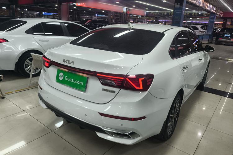 Used Kia K3 2021 Revised 1.5L CVT Fashion Edition Rear Right 45 Deg