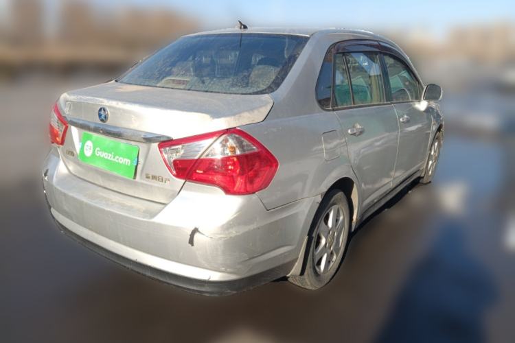 Used Venucia D50 2012 1.6L Manual Luxury Edition