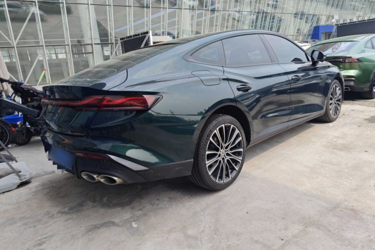 Used MG 7 2025 1.5T 300 DCT Elegant Edition
