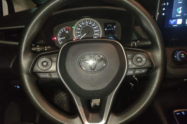 Used Toyota Corolla 2019 1.2T S-CVT GL Pioneer Edition Steering Wheel