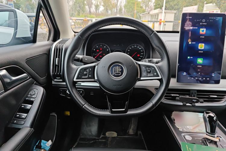 Used BYD Tang 2018 2.0T Automatic Smart Connect Prestige 7-Seater China V Standard Steering Wheel