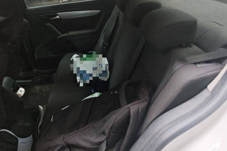 Used Volkswagen Lavida 2013 Revised Classic 1.6L Automatic Fashion Edition Left Rear Seat