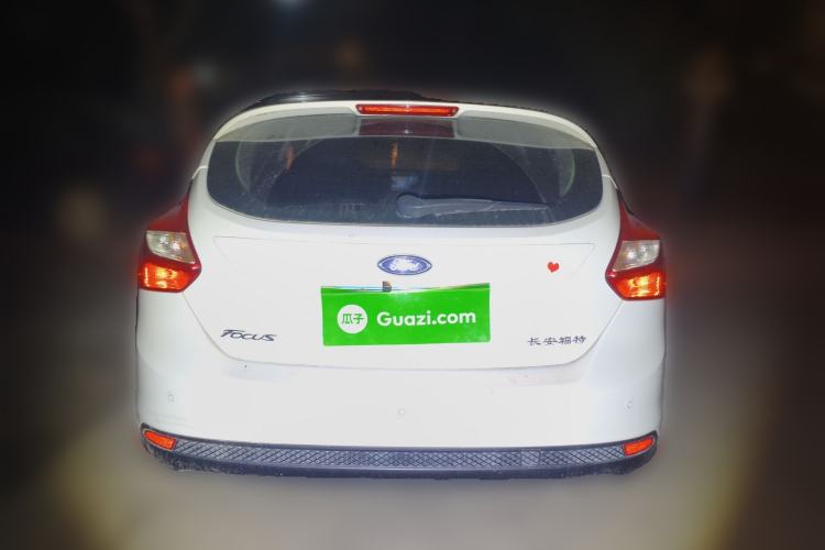 Used Ford Focus 2012 Hatchback 1.6L Automatic Fashion Edition
