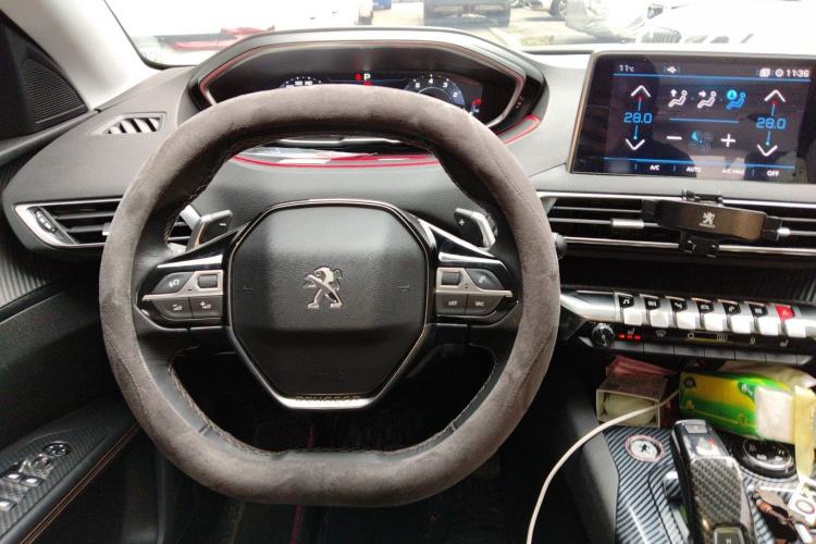 Used Peugeot 5008 2017 380THP 7-Seater Boundary-Free Edition
