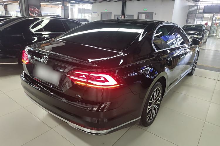 Used Volkswagen Phideon 2021 380TSI Luxury Edition
