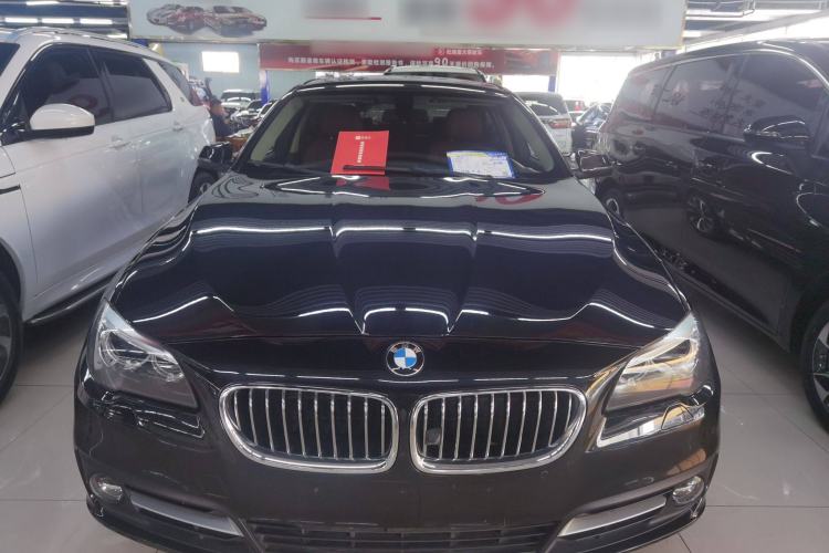 Used BMW 5 Series 2017 525Li Leading Model
