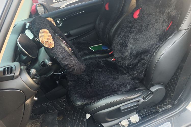 Used MINI MINI 2022 1.5T COOPER Classic Edition