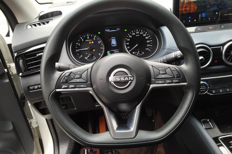 Used Nissan Qashqai 2025 Honor 2.0L CVT XV Genuine Edition