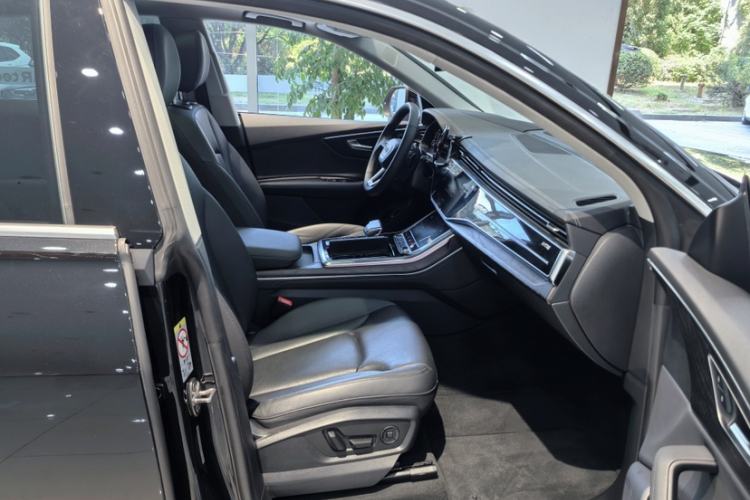 Used Audi Q8 2023 55 TFSI Luxury Dynamic Edition