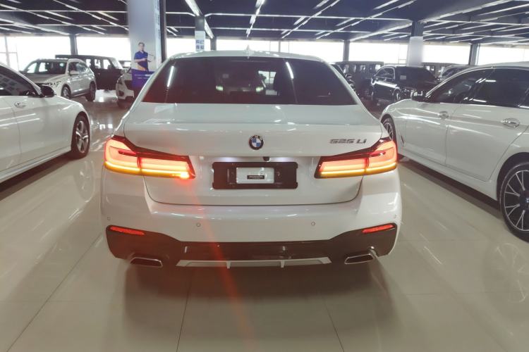 Used BMW 5 Series 2022 Restyled 525Li M Sport Package
