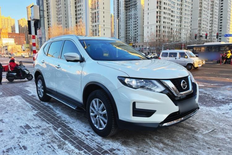 Used Nissan X-Trail 2023 Classic 2.0L Two-Wheel Drive Smart Connect & Comfort Edition Exterior 5