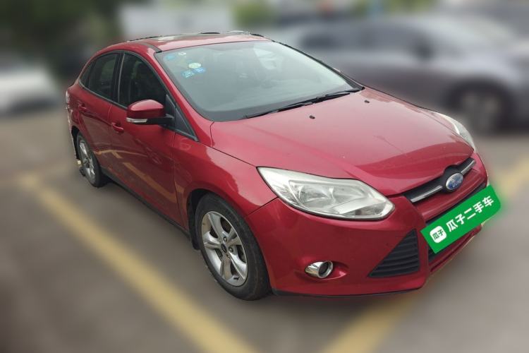 Used Ford Focus 2012 Sedan 1.6L Automatic Fashion Edition Front Right 45 Deg