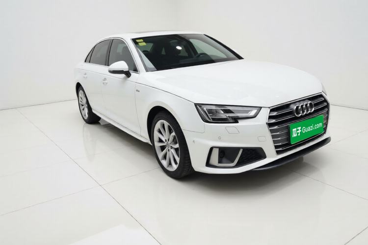 Used Audi A4L 2018 30th Anniversary Edition 40 TFSI Fashion Model
