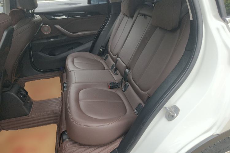 Used BMW X1 2022 sDrive25Li Leading Model
