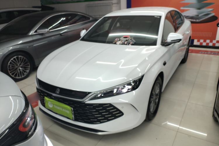 Used BYD Qin L 2025 DM-i Smart Drive 80KM Leading Model
