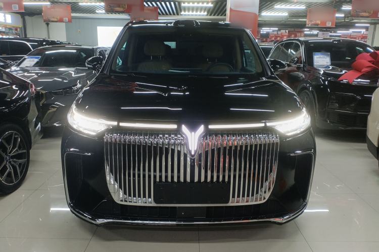 Used VOYAH Dream 2025 PHEV Four-Wheel-Drive Flagship Version – Qiankun Edition Front