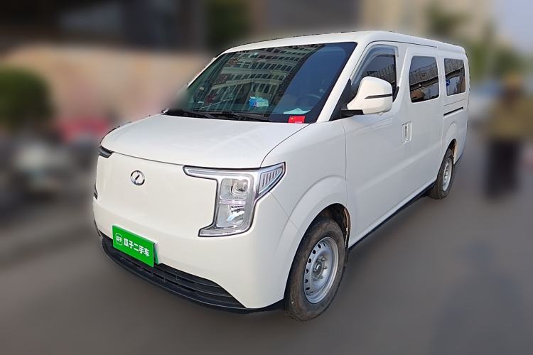 Used Ruichi R5 2025 Model Passenger Vehicle Smart Driving Ultra-Charging Edition, Pioneer Type I